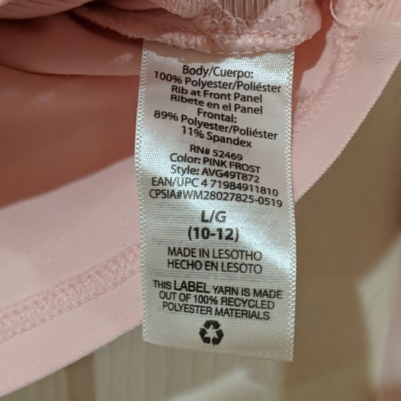 Sport shirt w/ thumb holes - Picture 4 of 4